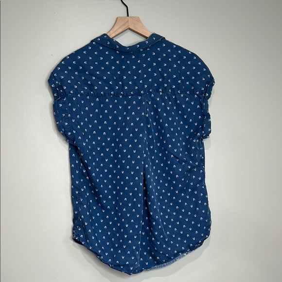 Jacks Girlfriend Collective Blue Button-Up Shirt with White Pattern Size Large - Picture 7 of 7